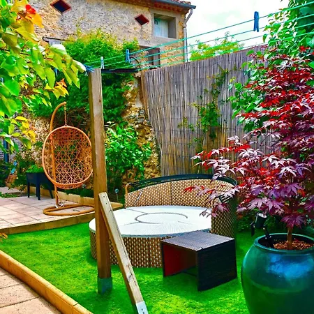 La Flamina, Etape De Charme Proche Du Canal Du Midi Avec Petit Dejeuner Compris Et Privatif En Option Bed & Breakfast 3*