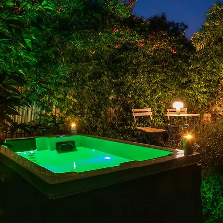 La Flamina, Etape De Charme Proche Du Canal Du Midi Avec Petit Dejeuner Compris Et Privatif En Option 3* Pexiora