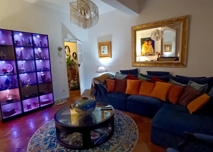 Jacuzzi Privatif Et Diner Aux Chandelles & Et Nuit Romantique Avec Petit Dejeuner Proche De Carcassonne Bed & Breakfast Pexiora